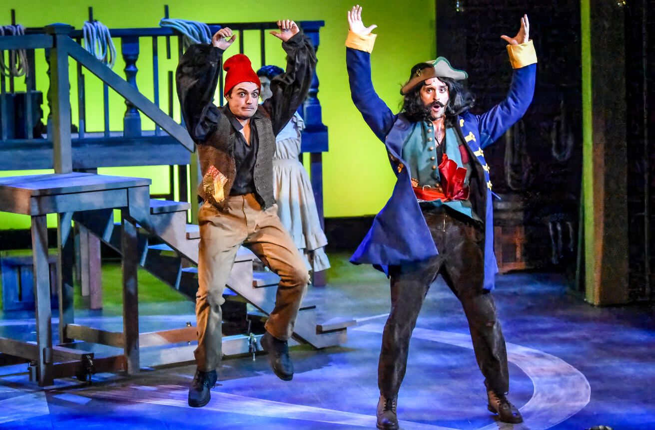 Peter and the Starcatcher - Smee Photo by Jim Logue